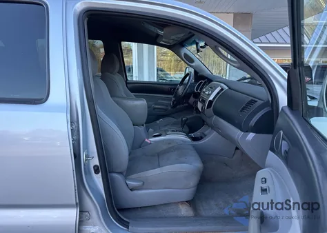 2005 Toyota Tacoma Prerunner V6 из США, поврежденный, VIN 3TMJU62N05M007023